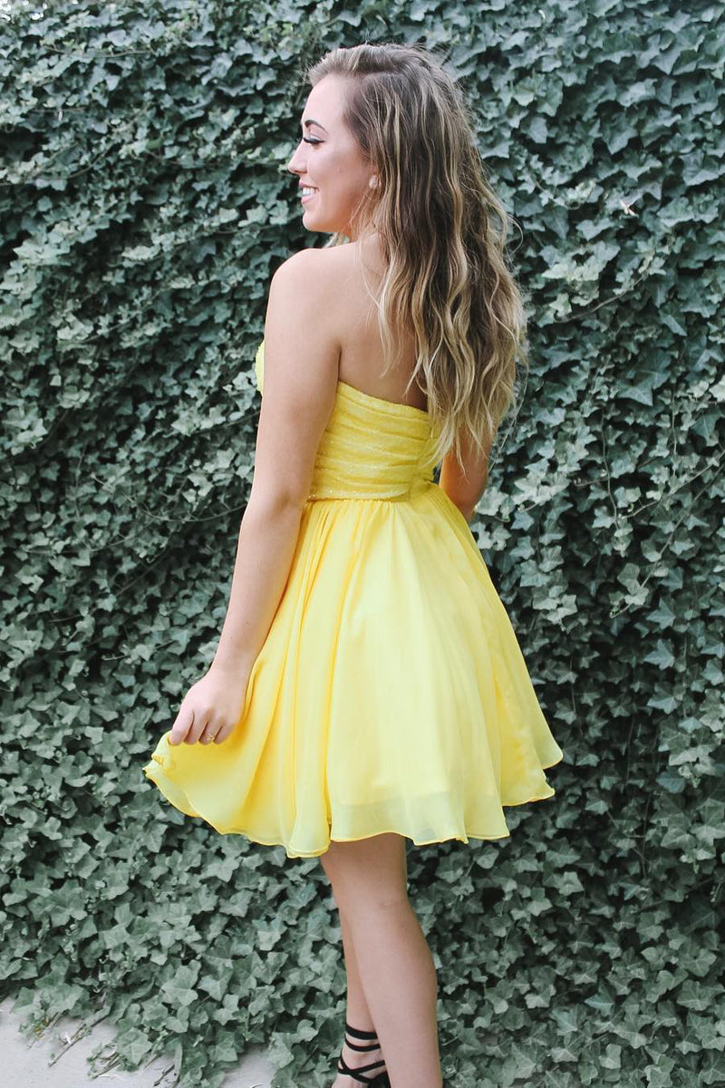 Glitter Sweetheart Pleated Yellow Chiffon Homecoming Dress