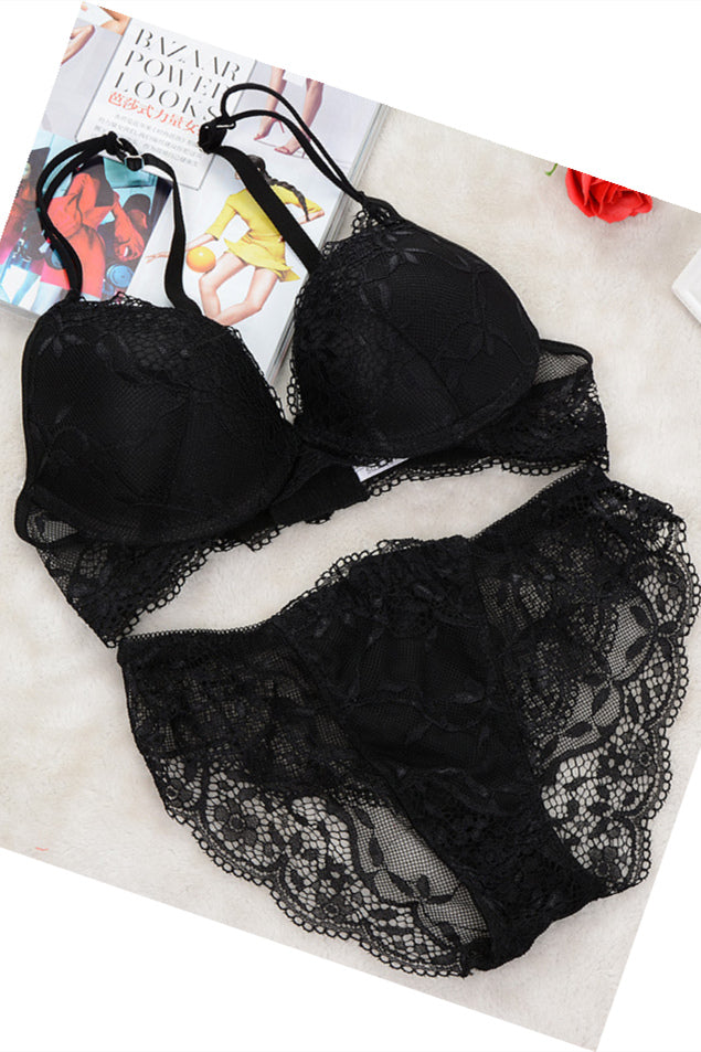 Free Shipping Ivory Lace Lingerie Set