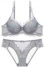 Elegant Breathable White Lace Lingerie Set