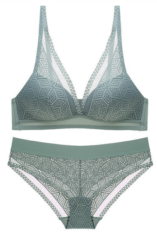 Elegant Caramel Lace Lingerie Set