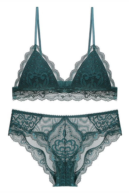 Triangle Lilac Lace Lingerie Set