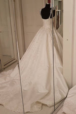Lace Straps A-line Ivory Wedding Gown with Appliques