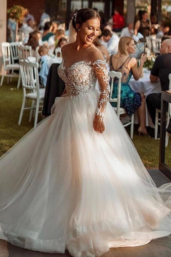 Gorgeous Long Sleeves White Wedding Dress with Appliques