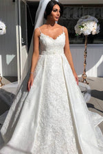 Princess A-line Lace Appliques Long White Wedding Dress
