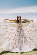 Elegant Strapless Lace Appliques Long Prom Dress