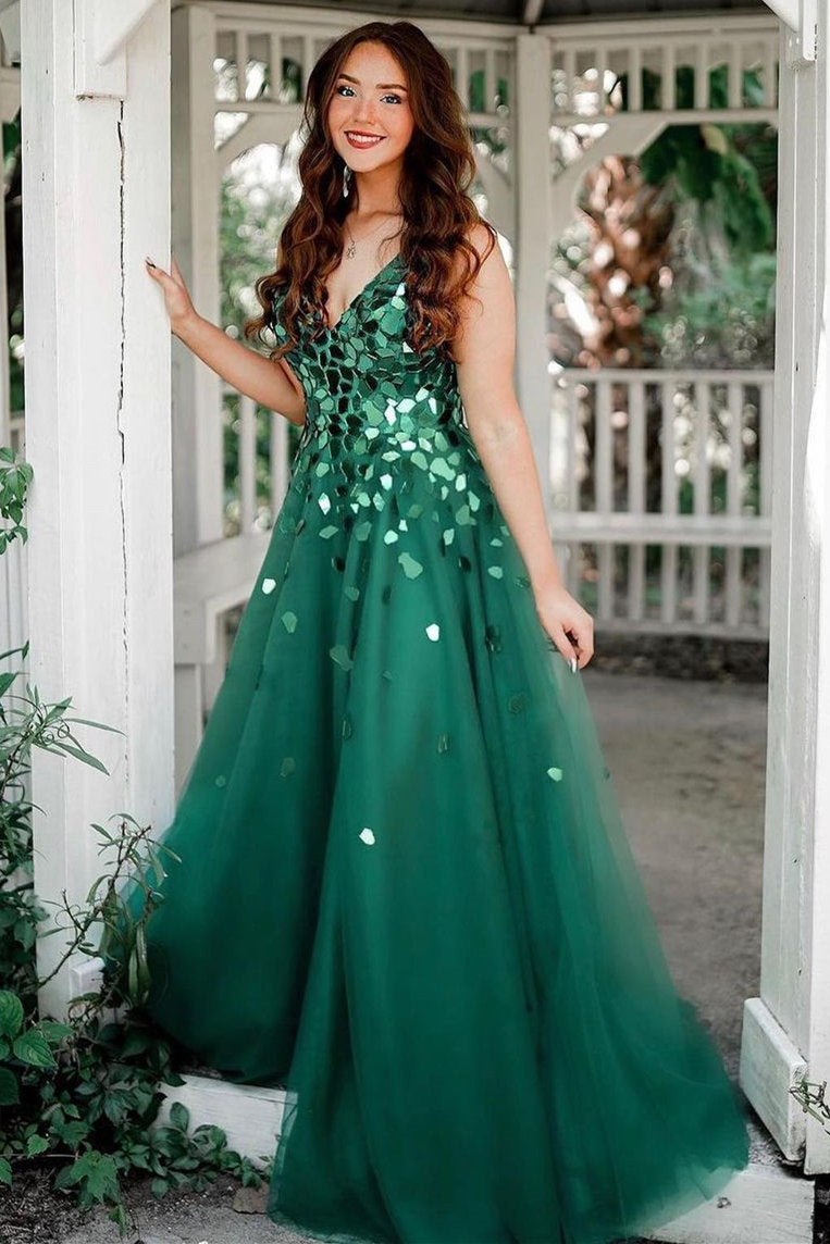 A-Line Green V-Neck Sequins Long Prom Dress