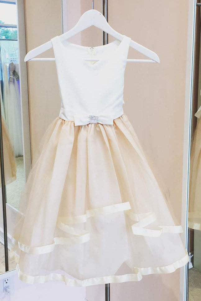 Adorable Flower Girl Dress with Bowknot