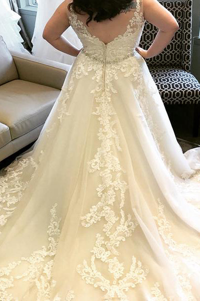 Plus Size Long V-Neck A-line Champagne Wedding Dress with Lace FancyVestido Plus Size Long V-Neck A-line Champagne Wedding Dress with Lace FancyVestido
