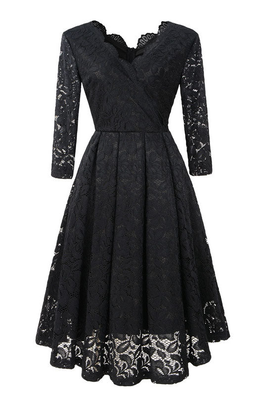 Long Sleeves Scalloped-Edge Lace Party Dress