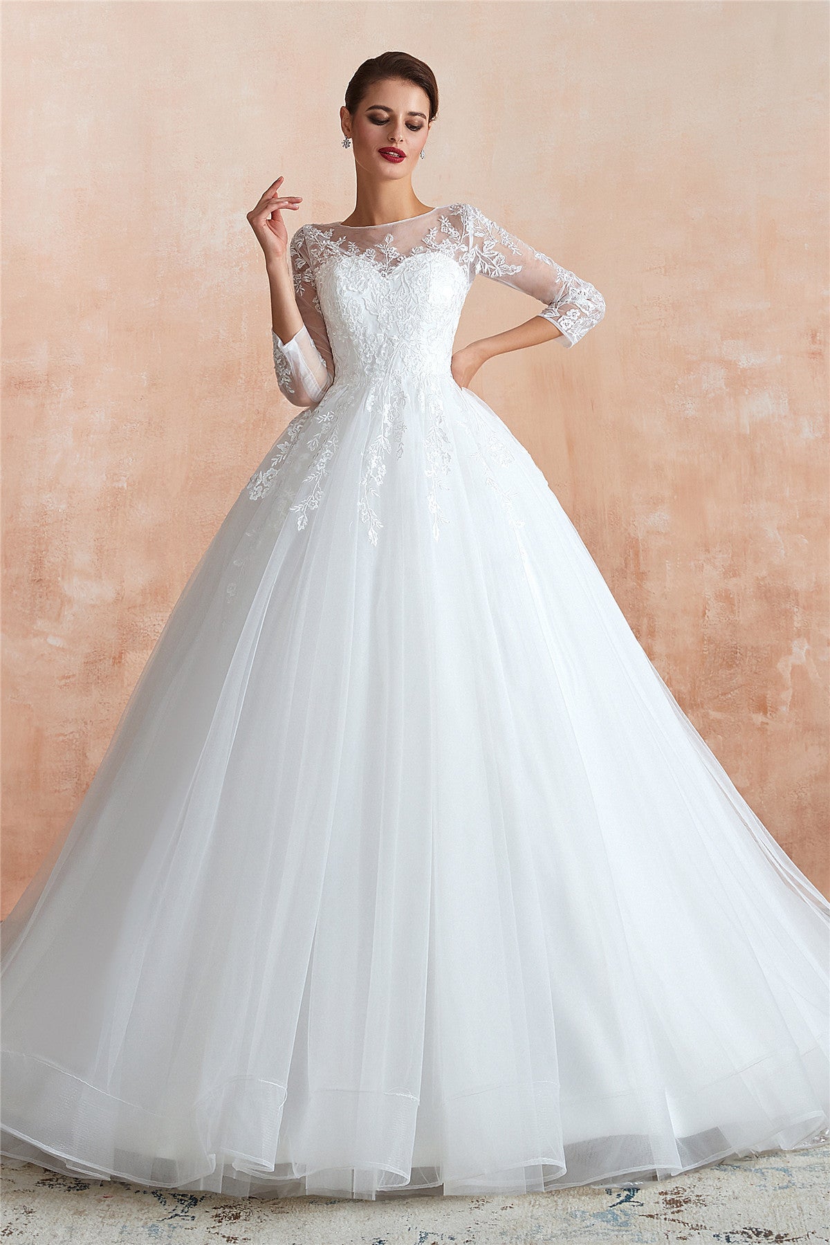 Princess 3/4 Sleeves Long A-line White Wedding Dress with Lace FancyVestido Princess 3/4 Sleeves Long A-line White Wedding Dress with Lace FancyVestido