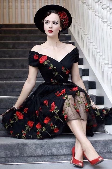 Retro Off the Shoulder Tulle Black Party Dress with Flowers FancyVestido Retro Off the Shoulder Tulle Black Party Dress with Flowers FancyVestido