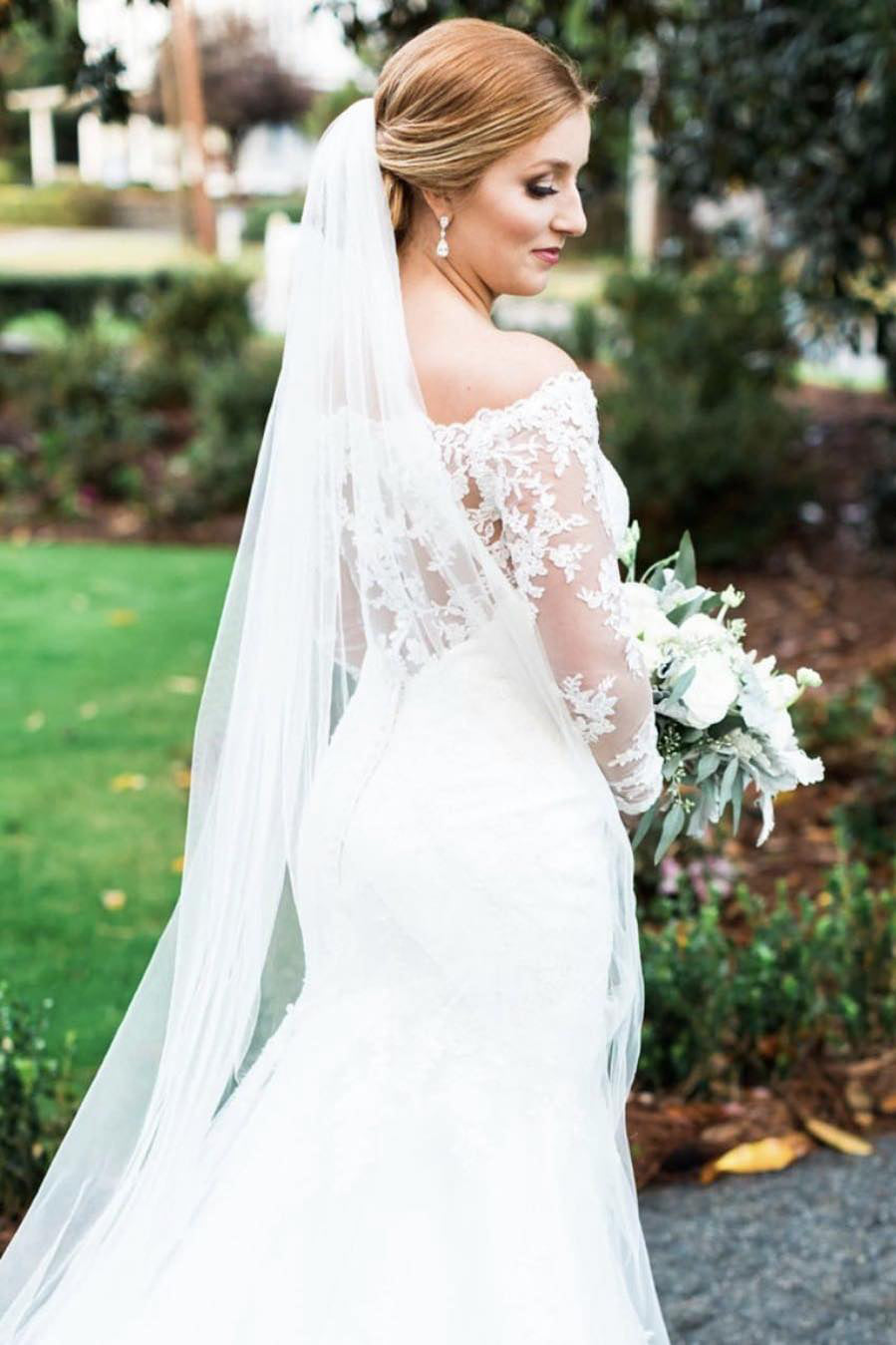 Princess Long Sleeves Mermaid White Wedding Dress with Lace – FancyVestido