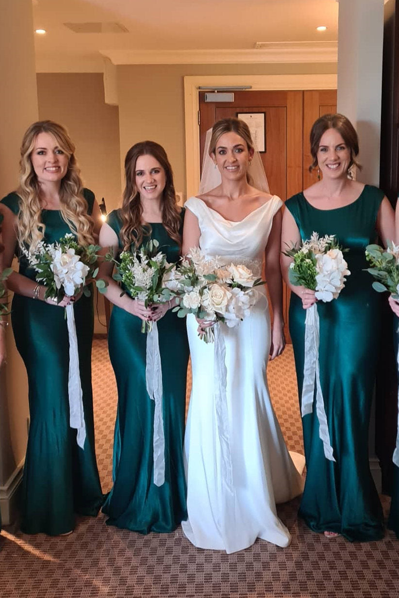 Side Slit Emerald Green Crew Neck Bridesmaid Dress