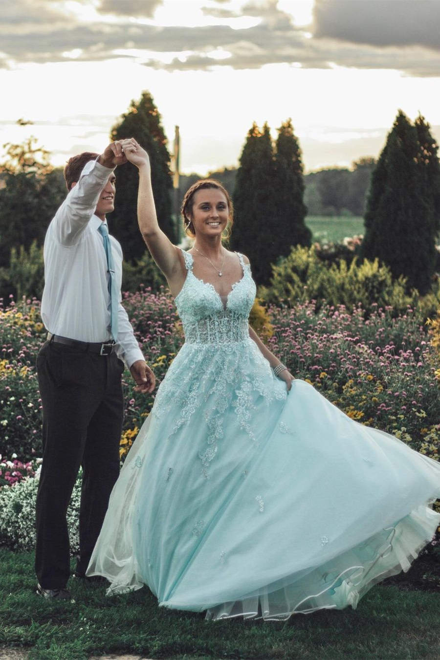 Elegant Cold Sleeve Mint Green Lace Prom Dress FancyVestido Elegant Cold Sleeve Mint Green Lace Prom Dress FancyVestido