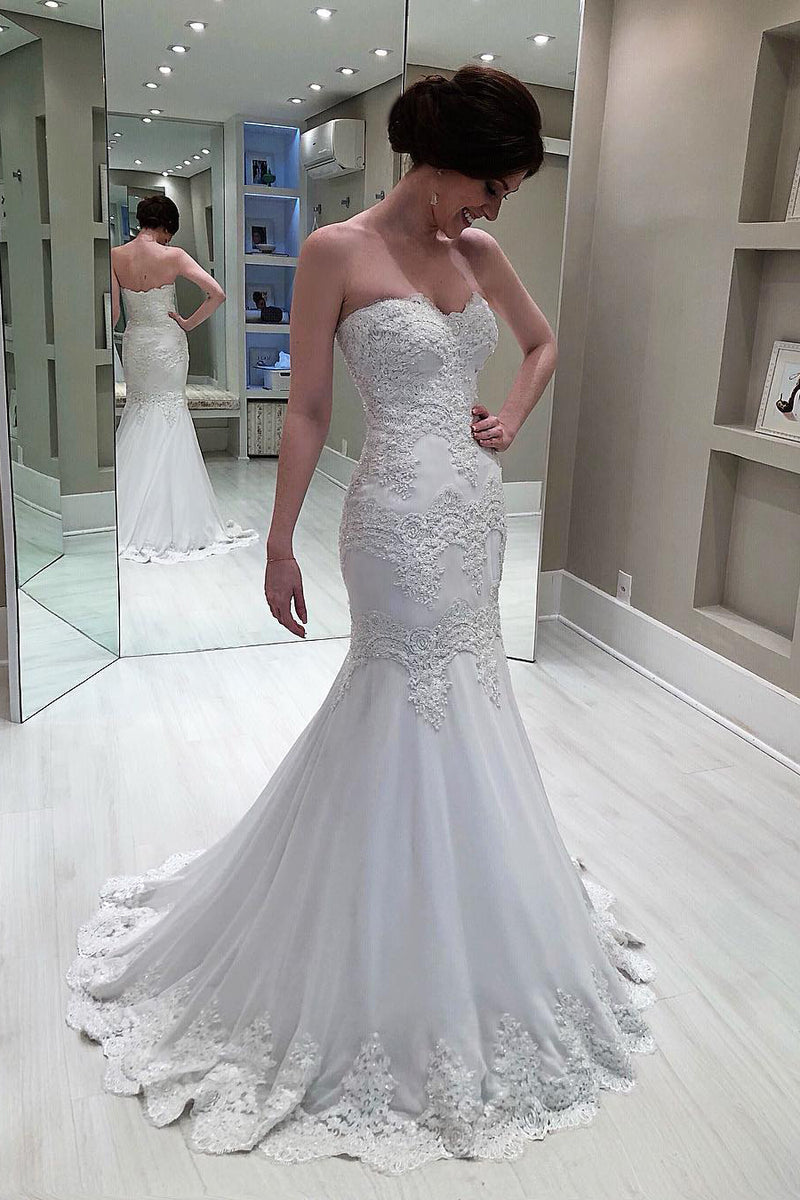 Long Sweetheart Neck Mermaid Silver Bridal Gown with Lace