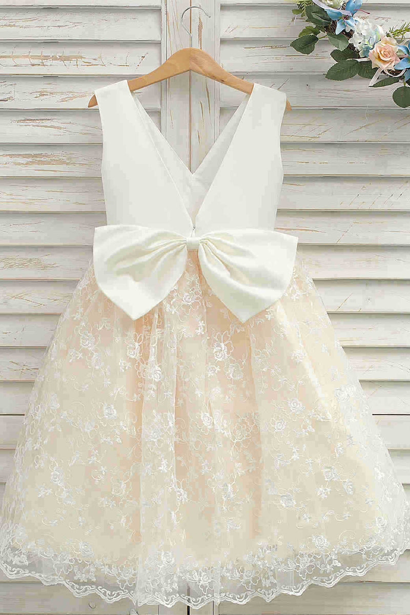 Beautiful Sleeveless Flower Girl Dress Floral Lace Champagne