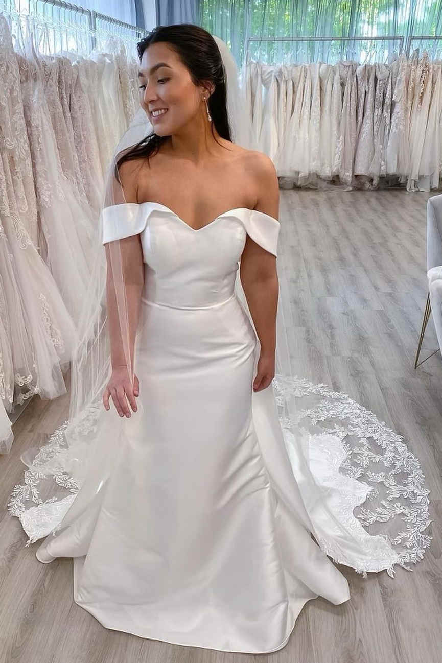 Off The Shoulder Mermaid Long Bridal Dress