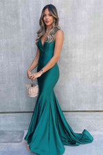 Open Back Emerald Green Mermaid Long Bridesmaid Dress