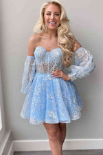Sweetheart Light Blue Bustier Lace Short Homecoming Dress