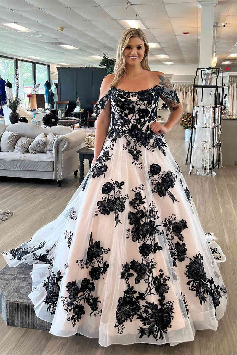 Off the Shoulder Tulle Long Wedding Dress with Black Appliques