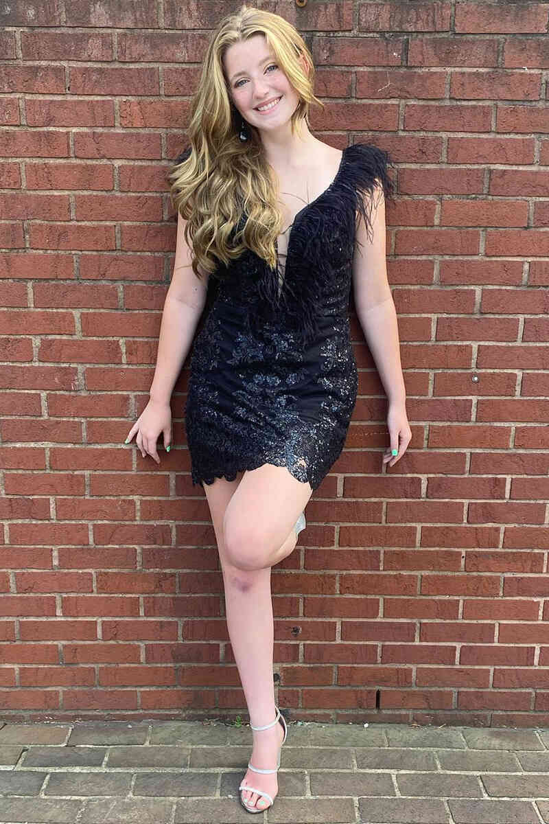 Black Feather Neck Lace Bodycon Homecoming Dress