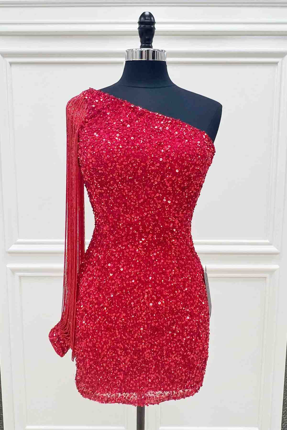 Beaded Long Sleeve Red Sequins Mini Homecoming Dress