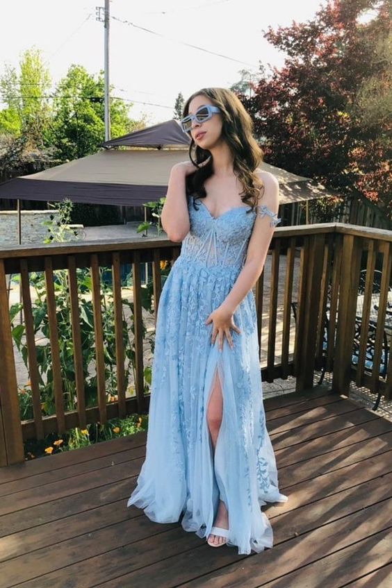 Elegant Red Appliqued Prom Dress with Sheer Lace Bodice FancyVestido Elegant Red Appliqued Prom Dress with Sheer Lace Bodice FancyVestido