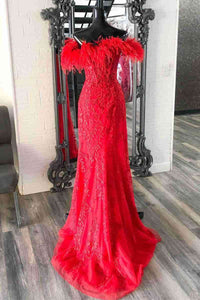 red prom dress with feathers Lace Mesh & Feather Halter Neck Sexy Gown this backless formal dress features the perfect mix of glamour and sophistication Spaghetti Strap Sparkly Prom Dresses